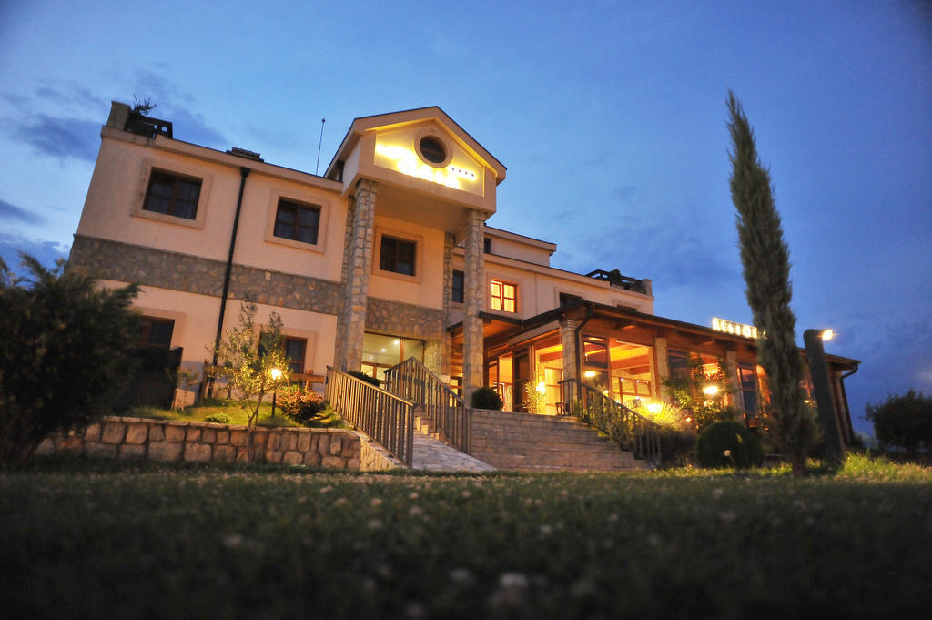 Hotel Aria Mitrovici  Εξωτερικό φωτογραφία
